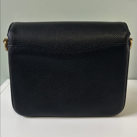 Coach Cassie 19 - Picture 7 of 12